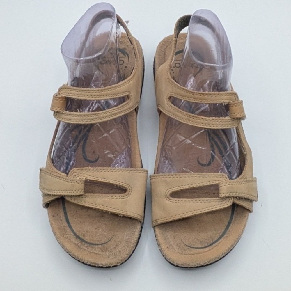 Abeo Bio System 8N $140 Crescent Stone Tan Beige Leather Strappy Comfort Sandals